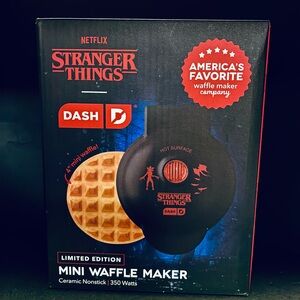 Stranger Things Dash Limited Ed. MINI WAFFLE MAKER Ceramic Nonstick NEW IN BOX